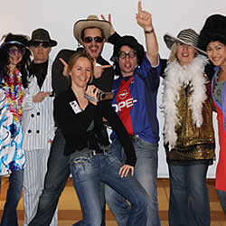 d&eacute;m&eacute;lez une histoire sordide et endossez le r&ocirc;le d'acteur